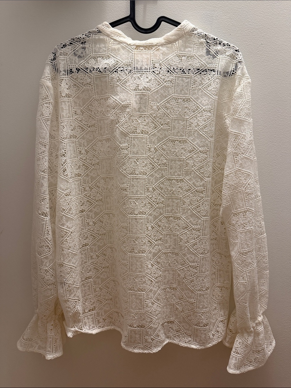 Sezane Faria Shirt Plain Ecru Guipure - Size 6 - Picture 3 of 3